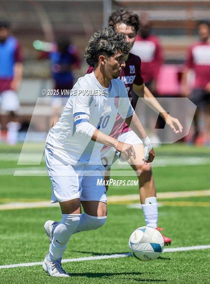 Thumbnail 1 in Mercer Island @ Auburn Mountainview (WIAA 3A Semi Final) photogallery.