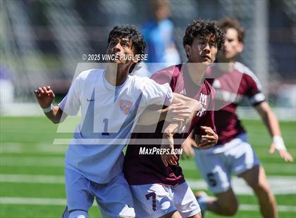 Thumbnail 1 in Mercer Island @ Auburn Mountainview (WIAA 3A Semi Final) photogallery.