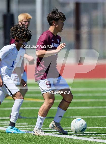 Thumbnail 3 in Mercer Island @ Auburn Mountainview (WIAA 3A Semi Final) photogallery.