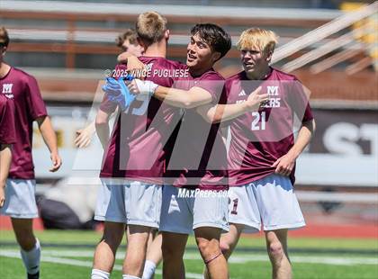 Thumbnail 3 in Mercer Island @ Auburn Mountainview (WIAA 3A Semi Final) photogallery.