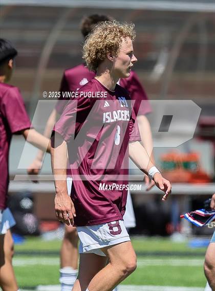 Thumbnail 1 in Mercer Island @ Auburn Mountainview (WIAA 3A Semi Final) photogallery.