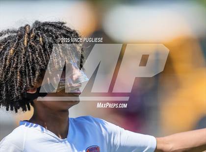 Thumbnail 3 in Mercer Island @ Auburn Mountainview (WIAA 3A Semi Final) photogallery.