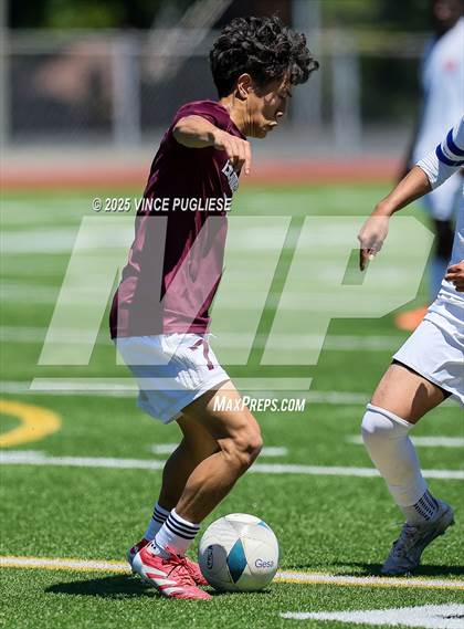 Thumbnail 3 in Mercer Island @ Auburn Mountainview (WIAA 3A Semi Final) photogallery.