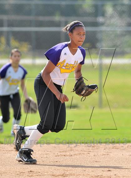Thumbnail 1 in Oakmont vs. Armijo (Victory Pre-Season T.O.C.) photogallery.