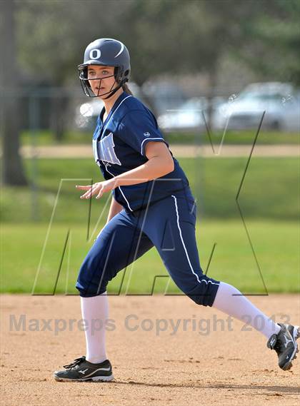 Thumbnail 3 in Oakmont vs. Armijo (Victory Pre-Season T.O.C.) photogallery.