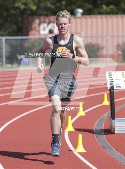 Thumbnail 3 in Sierra Foothill League Tri Meet photogallery.