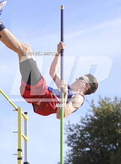 Thumbnail 2 in Sierra Foothill League Tri Meet photogallery.