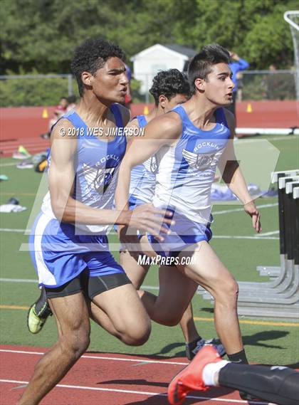 Thumbnail 2 in Sierra Foothill League Tri Meet photogallery.