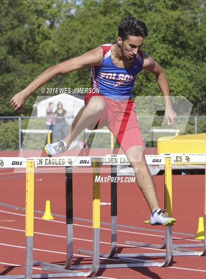 Thumbnail 2 in Sierra Foothill League Tri Meet photogallery.