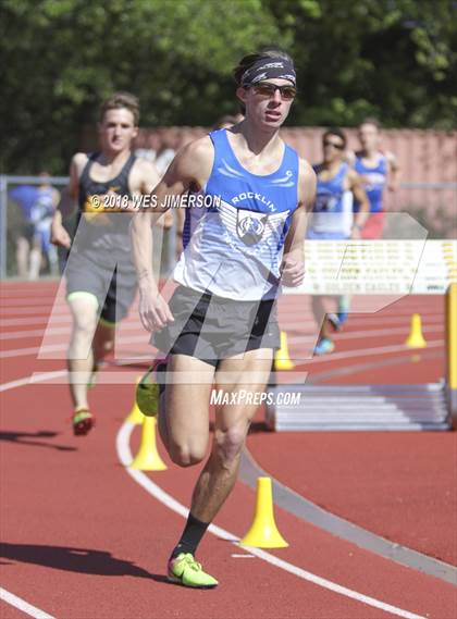 Thumbnail 3 in Sierra Foothill League Tri Meet photogallery.