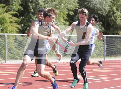 Thumbnail 1 in Sierra Foothill League Tri Meet photogallery.