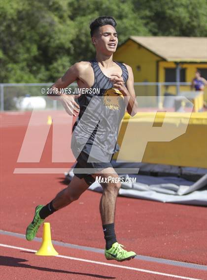 Thumbnail 1 in Sierra Foothill League Tri Meet photogallery.