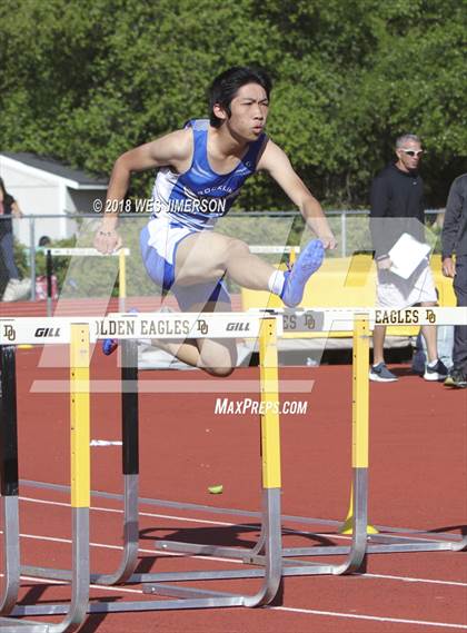 Thumbnail 2 in Sierra Foothill League Tri Meet photogallery.