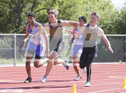 Thumbnail 1 in Sierra Foothill League Tri Meet photogallery.