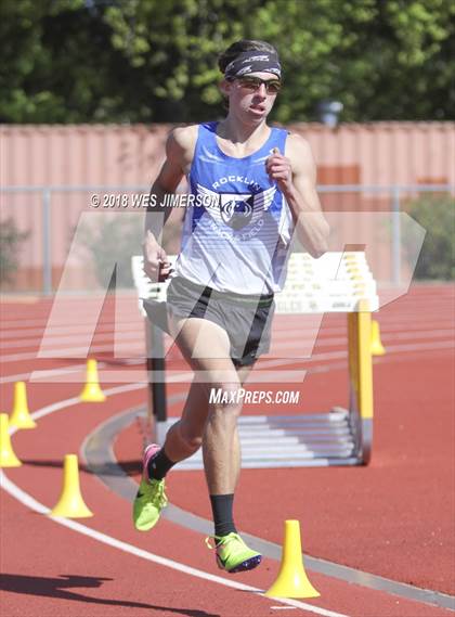 Thumbnail 3 in Sierra Foothill League Tri Meet photogallery.