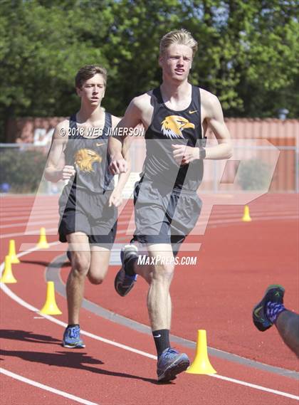 Thumbnail 1 in Sierra Foothill League Tri Meet photogallery.
