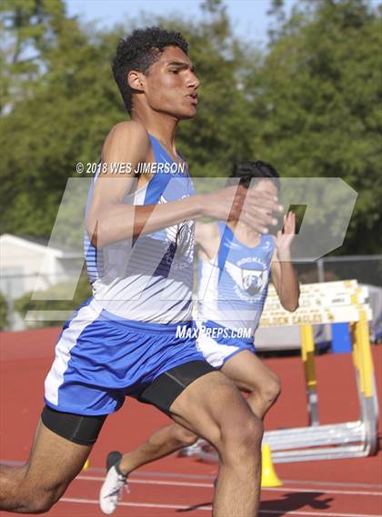 Thumbnail 3 in Sierra Foothill League Tri Meet photogallery.