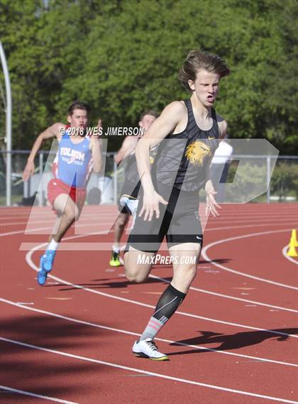 Thumbnail 2 in Sierra Foothill League Tri Meet photogallery.