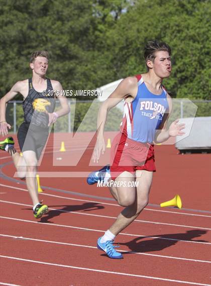 Thumbnail 3 in Sierra Foothill League Tri Meet photogallery.