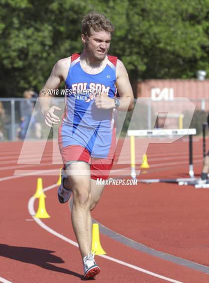 Thumbnail 3 in Sierra Foothill League Tri Meet photogallery.