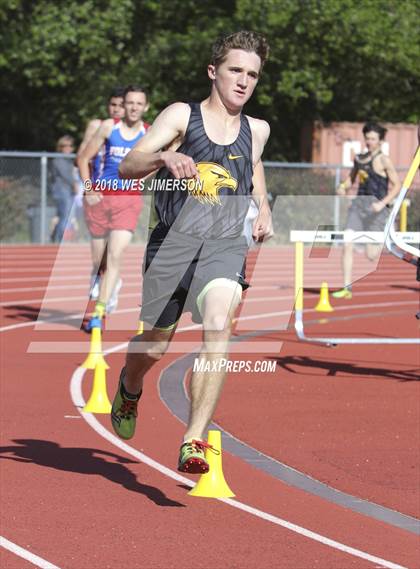 Thumbnail 3 in Sierra Foothill League Tri Meet photogallery.