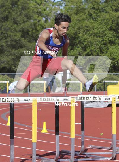 Thumbnail 1 in Sierra Foothill League Tri Meet photogallery.