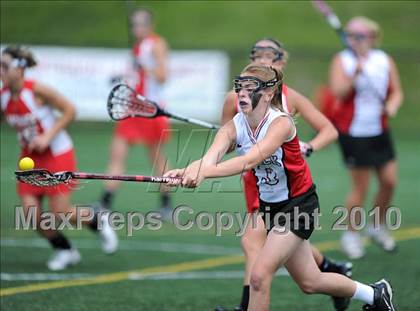 Thumbnail 1 in Carthage vs. Nyack (NYSPHSAA Class C Semifinal) photogallery.