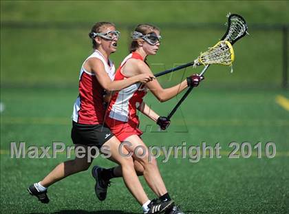 Thumbnail 3 in Carthage vs. Nyack (NYSPHSAA Class C Semifinal) photogallery.