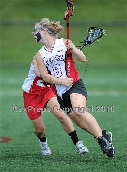 Thumbnail 1 in Carthage vs. Nyack (NYSPHSAA Class C Semifinal) photogallery.