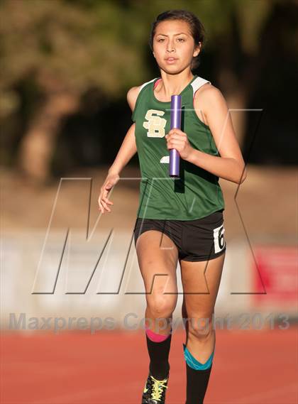 Thumbnail 1 in Don Green Invitational Girls 4x400 Meter Relay photogallery.