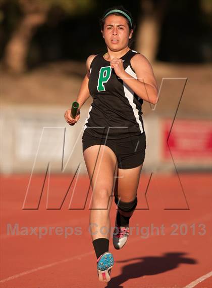 Thumbnail 1 in Don Green Invitational Girls 4x400 Meter Relay photogallery.