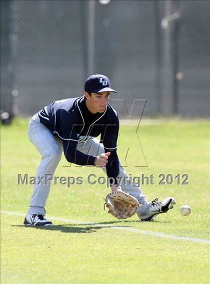 Thumbnail 1 in Los Osos vs. Palm Desert photogallery.