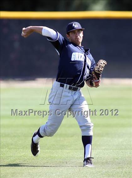 Thumbnail 1 in Los Osos vs. Palm Desert photogallery.