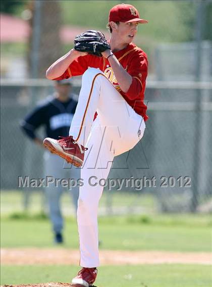 Thumbnail 1 in Los Osos vs. Palm Desert photogallery.