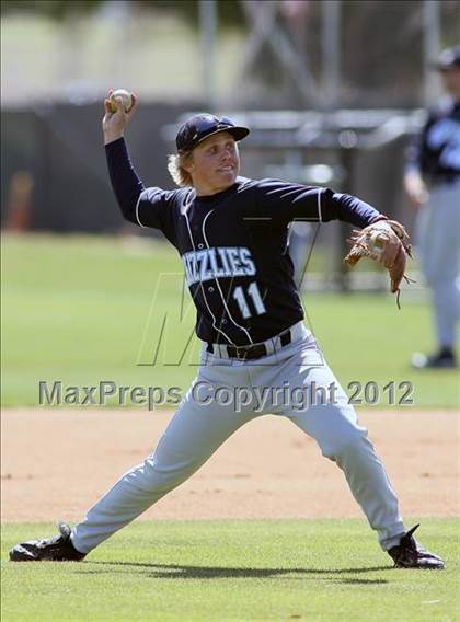Thumbnail 1 in Los Osos vs. Palm Desert photogallery.