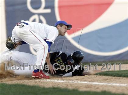 Thumbnail 2 in Roxana vs Metro East Lutheran @ GCS photogallery.