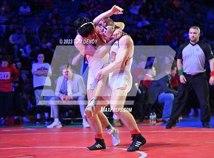 Thumbnail 1 in UIL 6A State Championships 157 lb - 175 lb Finals photogallery.