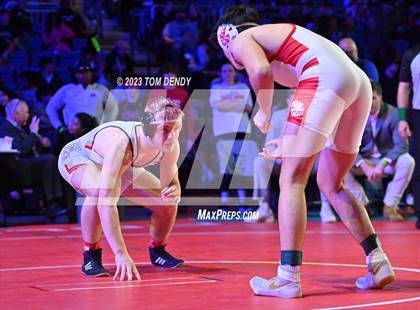 Thumbnail 3 in UIL 6A State Championships 157 lb - 175 lb Finals photogallery.