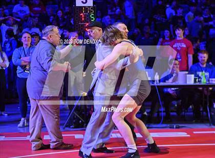 Thumbnail 3 in UIL 6A State Championships 157 lb - 175 lb Finals photogallery.
