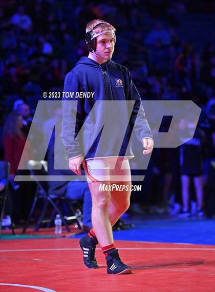 Thumbnail 1 in UIL 6A State Championships 157 lb - 175 lb Finals photogallery.