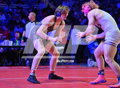 Thumbnail 3 in UIL 6A State Championships 157 lb - 175 lb Finals photogallery.