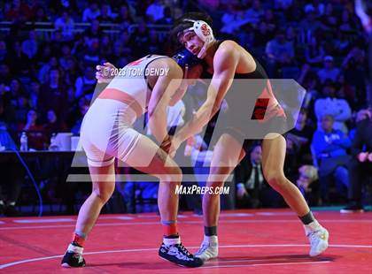 Thumbnail 2 in UIL 6A State Championships 157 lb - 175 lb Finals photogallery.