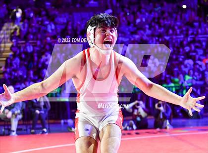 Thumbnail 1 in UIL 6A State Championships 157 lb - 175 lb Finals photogallery.