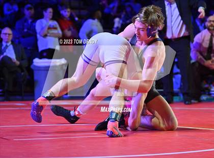 Thumbnail 1 in UIL 6A State Championships 157 lb - 175 lb Finals photogallery.