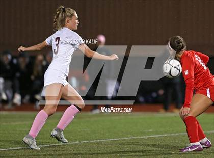 Thumbnail 2 in Norwich Free Academy vs East Lyme (ECC Semifinal) photogallery.