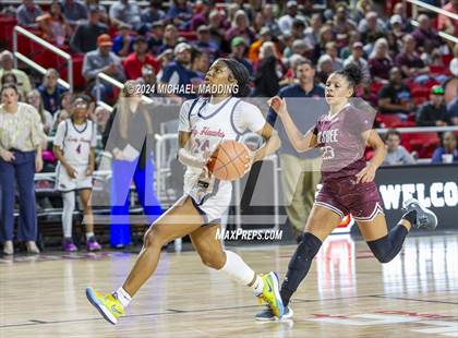 Thumbnail 1 in Hardin-Jefferson vs. Silsbee photogallery.
