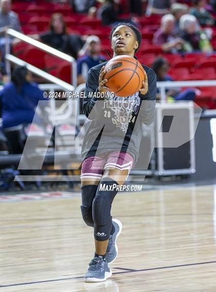 Thumbnail 3 in Hardin-Jefferson vs. Silsbee photogallery.