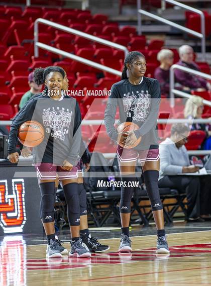 Thumbnail 2 in Hardin-Jefferson vs. Silsbee photogallery.