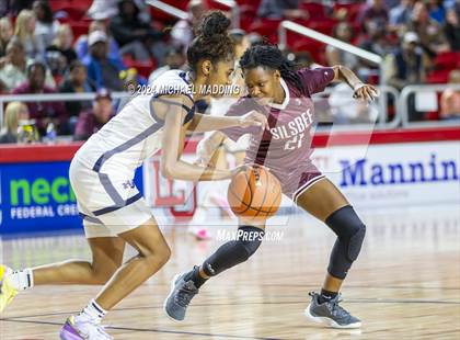Thumbnail 2 in Hardin-Jefferson vs. Silsbee photogallery.