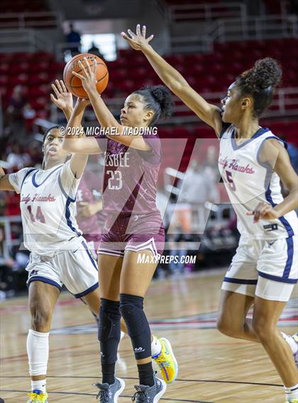 Thumbnail 1 in Hardin-Jefferson vs. Silsbee photogallery.